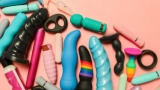 How to Choose the Perfect Smart Sex Toy: A Beginner’s Guide to Finding Your Match